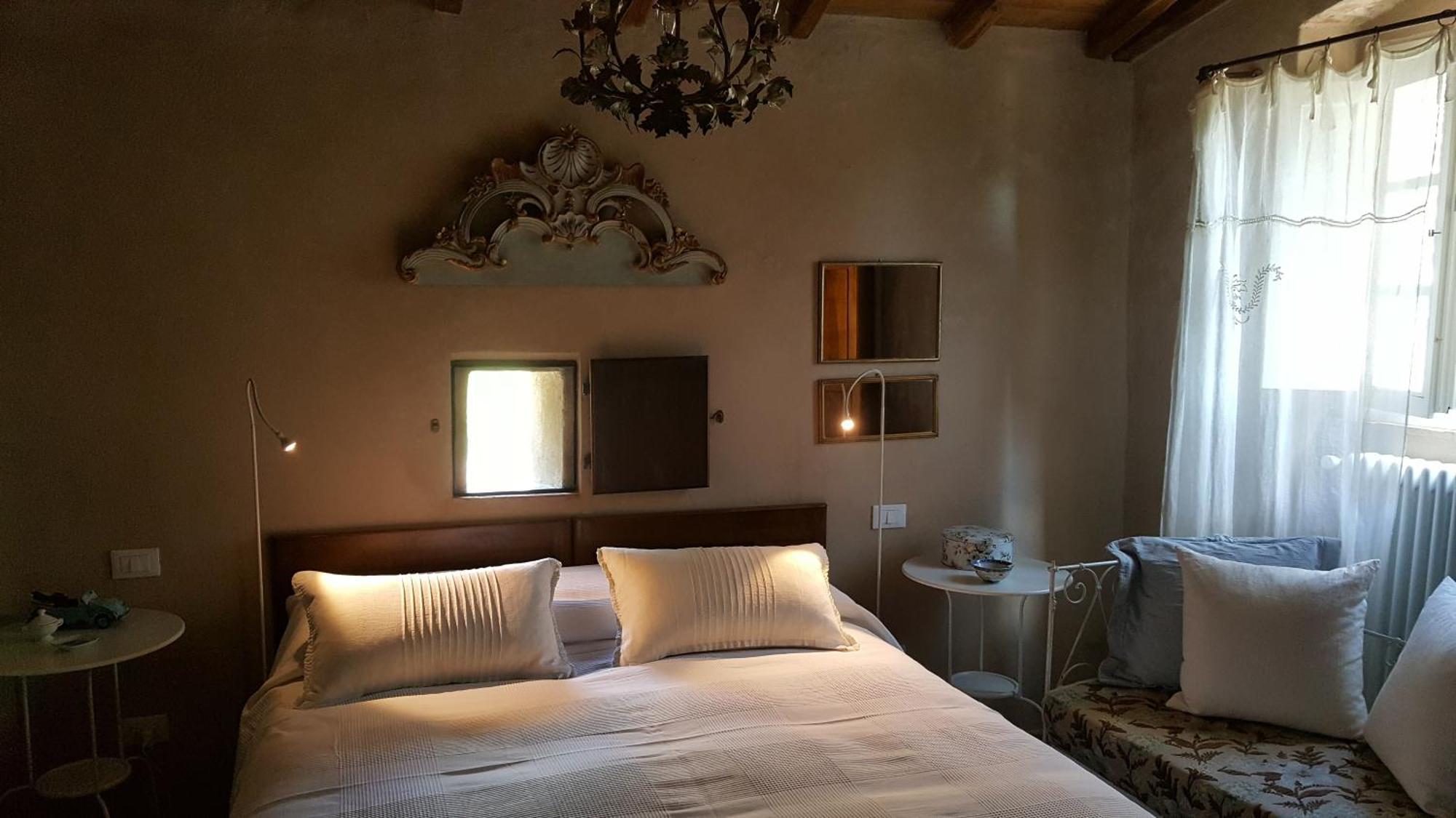Casale Amati Country House Ortonovo Extérieur photo