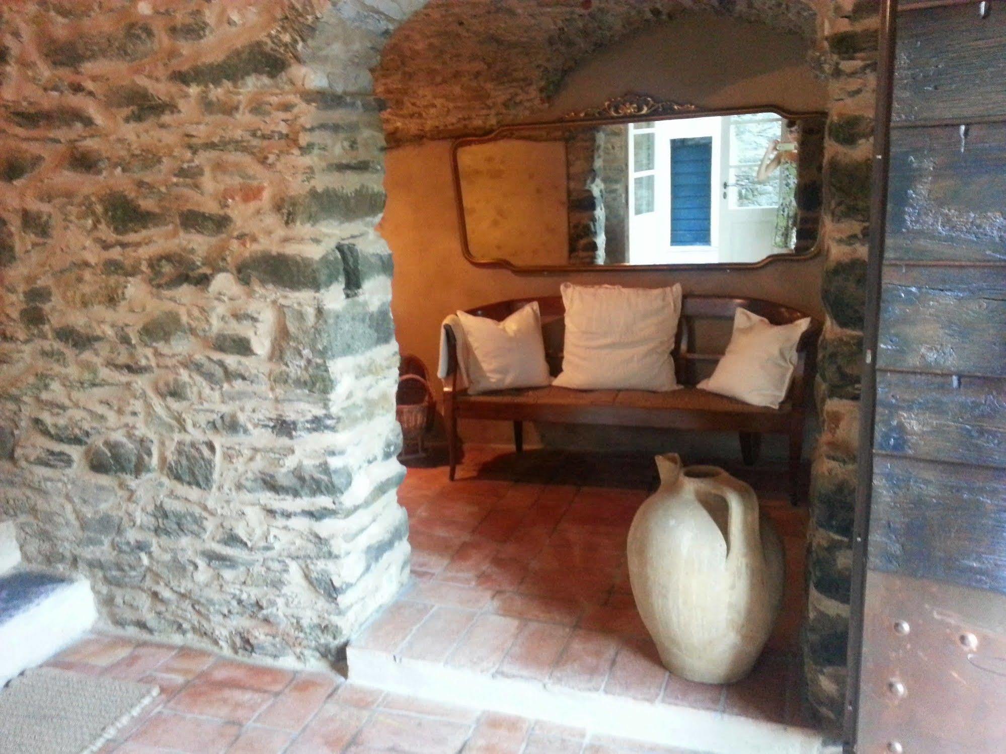 Casale Amati Country House Ortonovo Extérieur photo