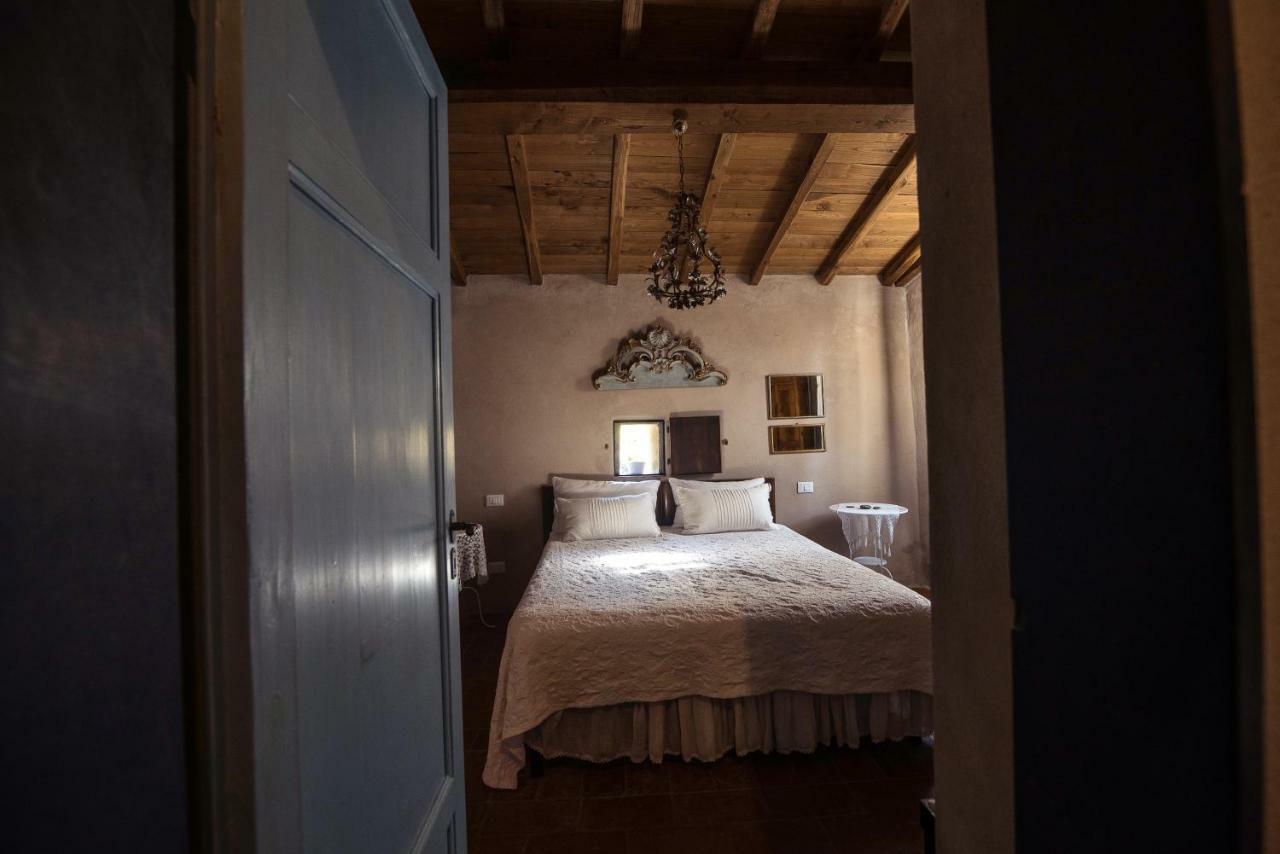 Casale Amati Country House Ortonovo Extérieur photo